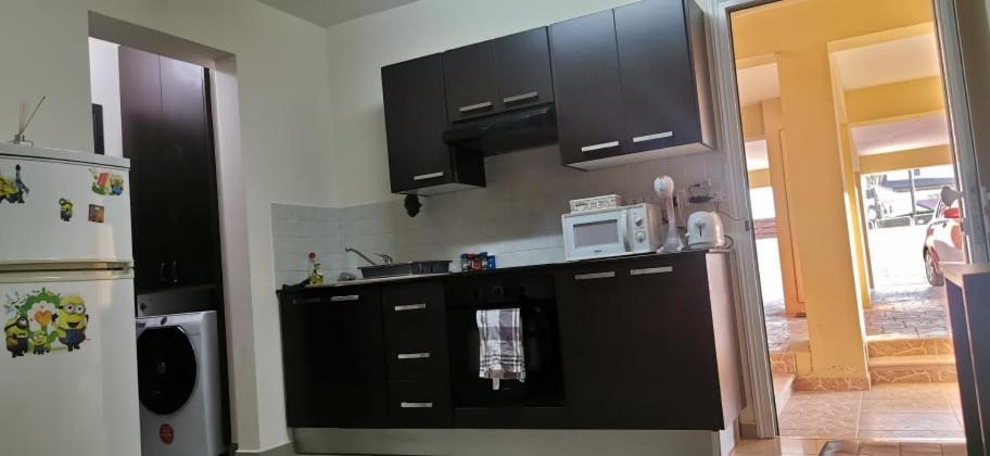 Hermes Complex 2 Kappari Paralimni Cyprus Екстер'єр фото